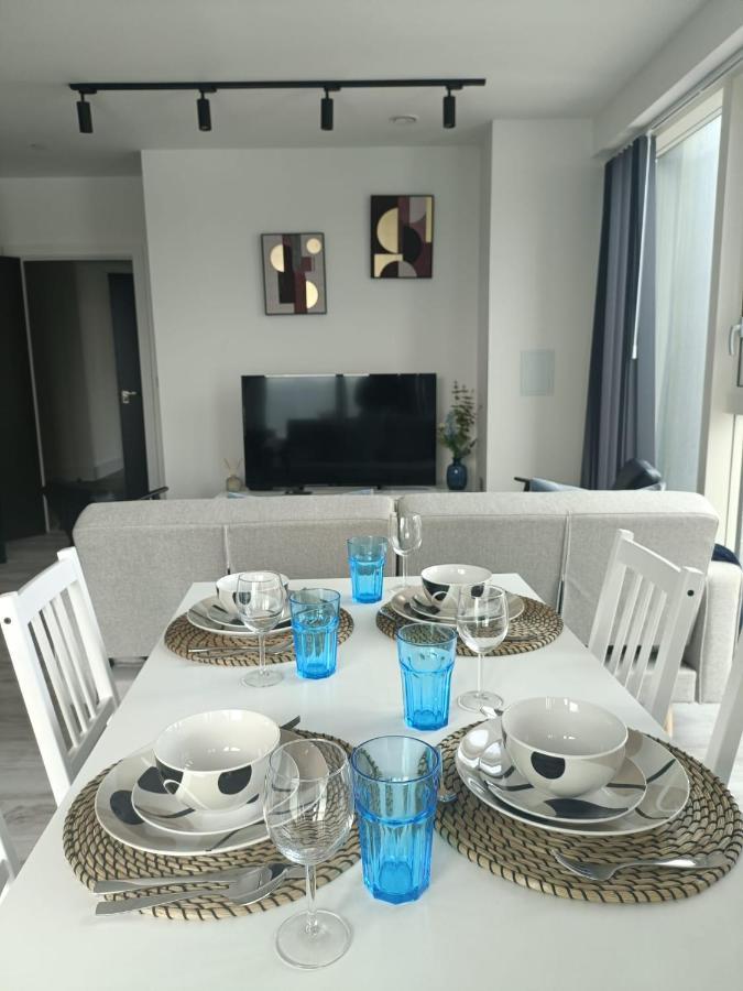 One West Point , Icon Tower Apartment London Ngoại thất bức ảnh