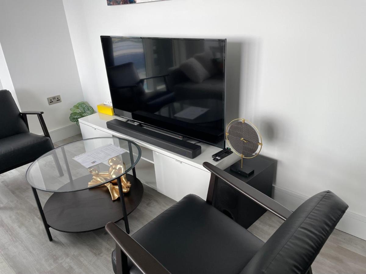 One West Point , Icon Tower Apartment London Ngoại thất bức ảnh