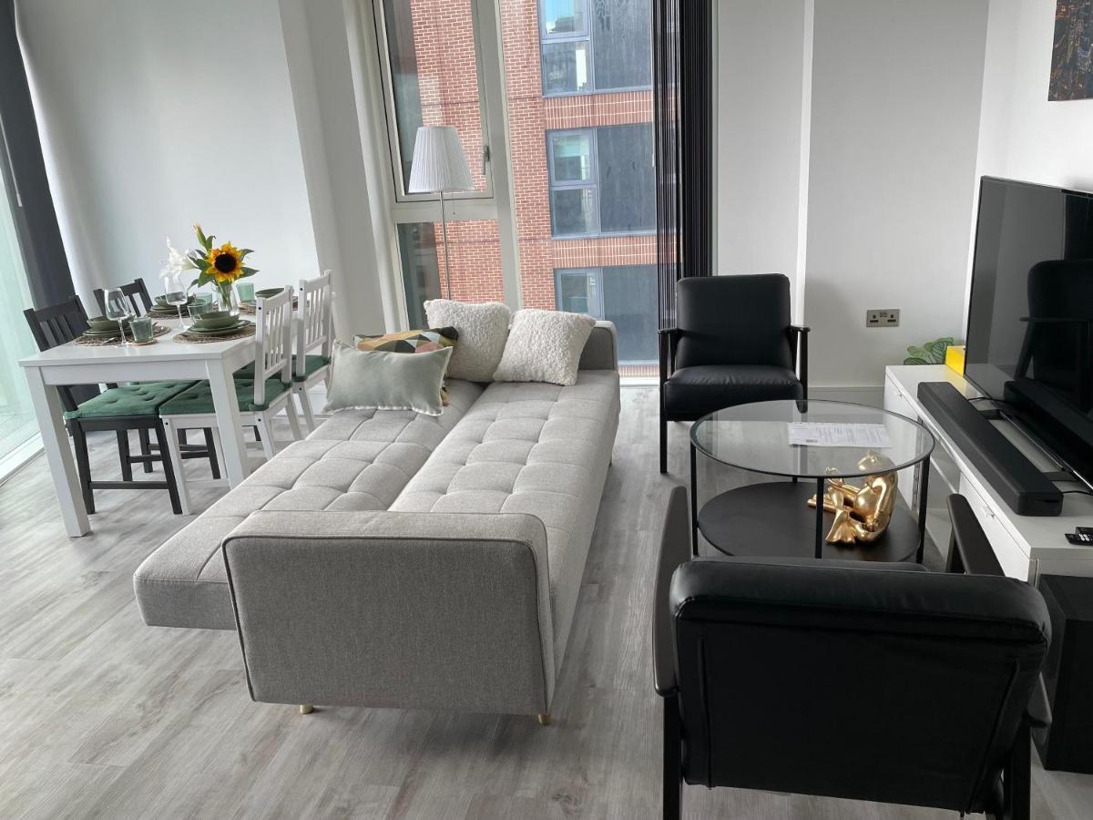 One West Point , Icon Tower Apartment London Ngoại thất bức ảnh